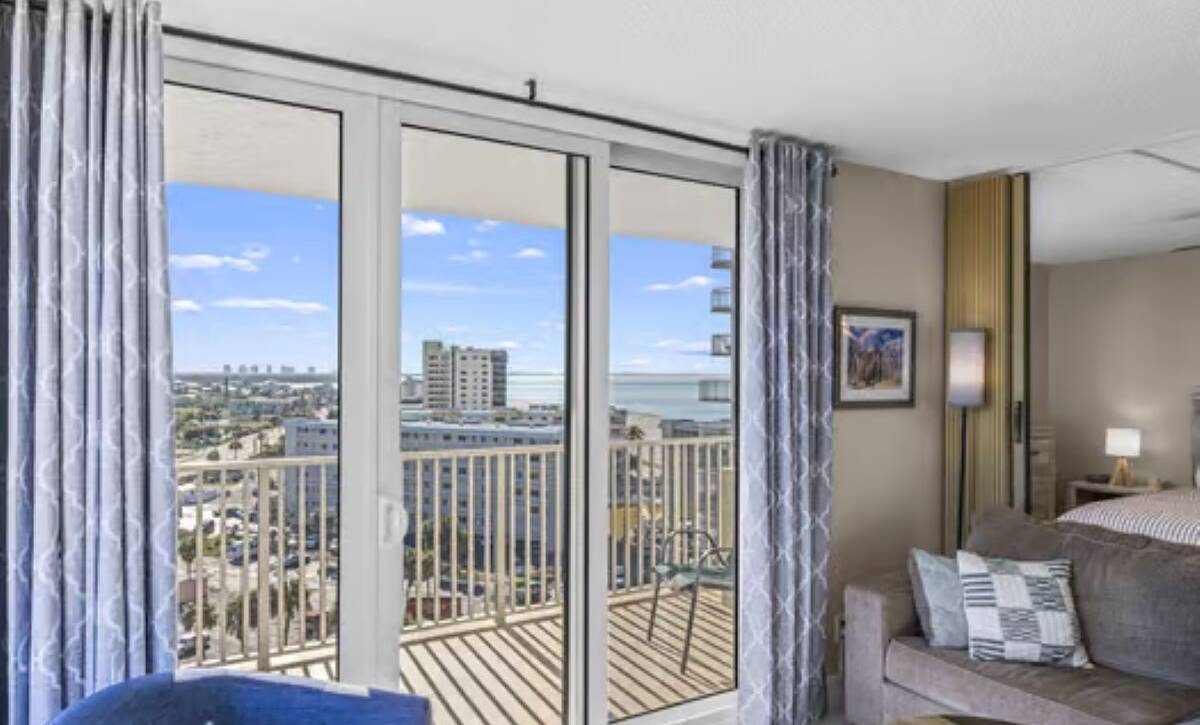 large-019c4d74-9db6-73b1-824b-f54d5b4af15c