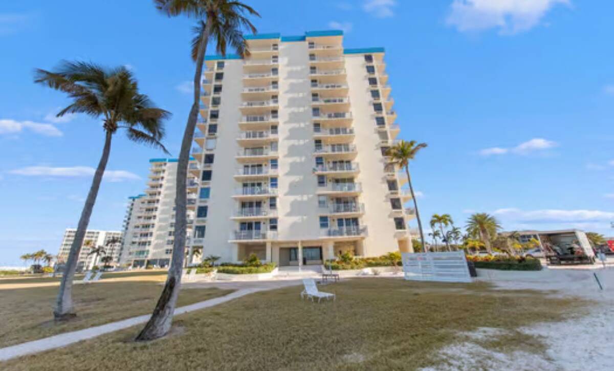 large-019c4d74-a2fc-712d-b09d-eb4ace4fa612