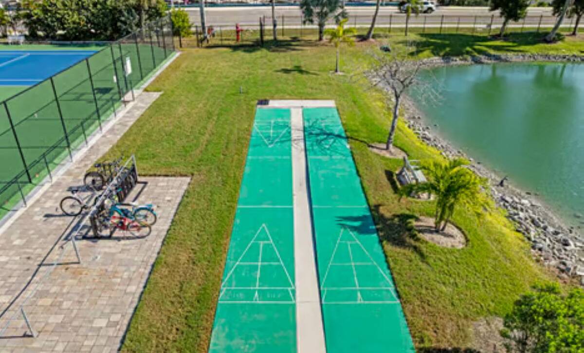 large-019c5df4-6035-71dd-b423-4784e0ad37d4